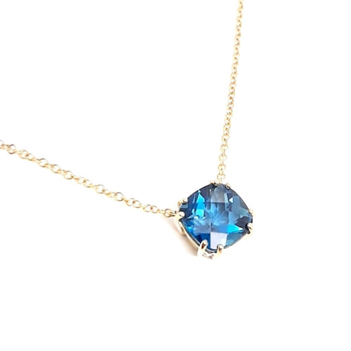 9ct Gold London Blue Topaz Necklace